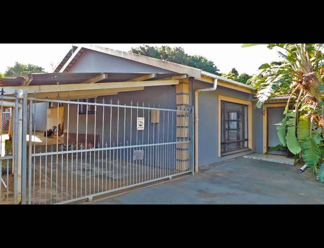 4 BEDROOM HOUSE FOR SALE IN MONTCLAIR